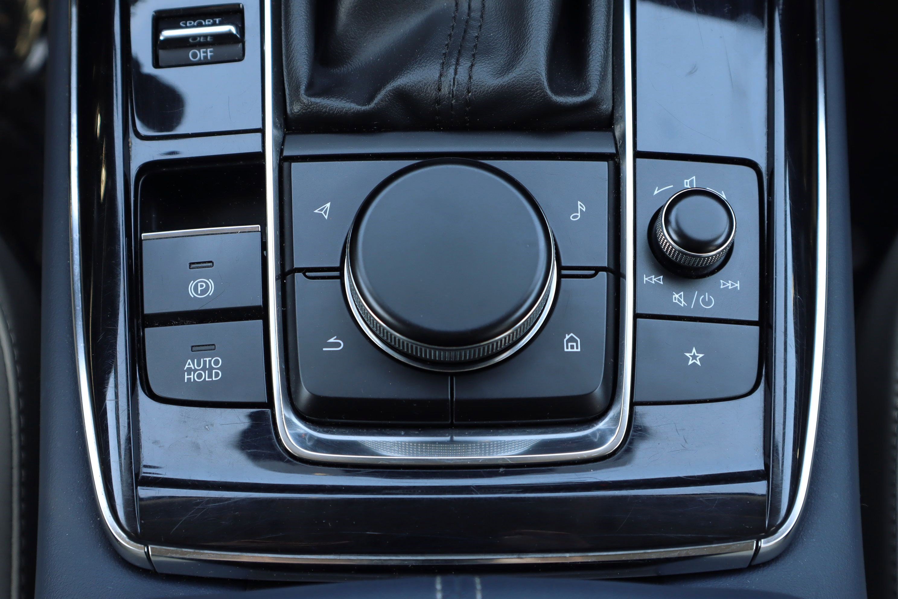 Used 2020 MAZDA CX-30 AWD w/ Preferred Package image 23