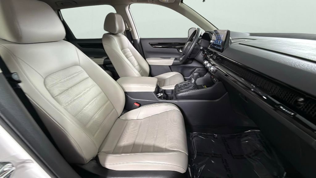 Used 2025 Honda CR-V EX-L image 32