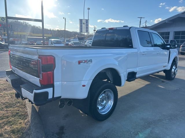 Used 2025 Ford F450 Platinum w/ FX4 Off-Road Package image 13