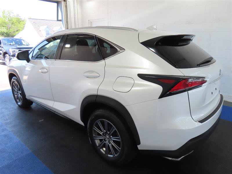 Used 2015 Lexus NX 200t FWD image 10