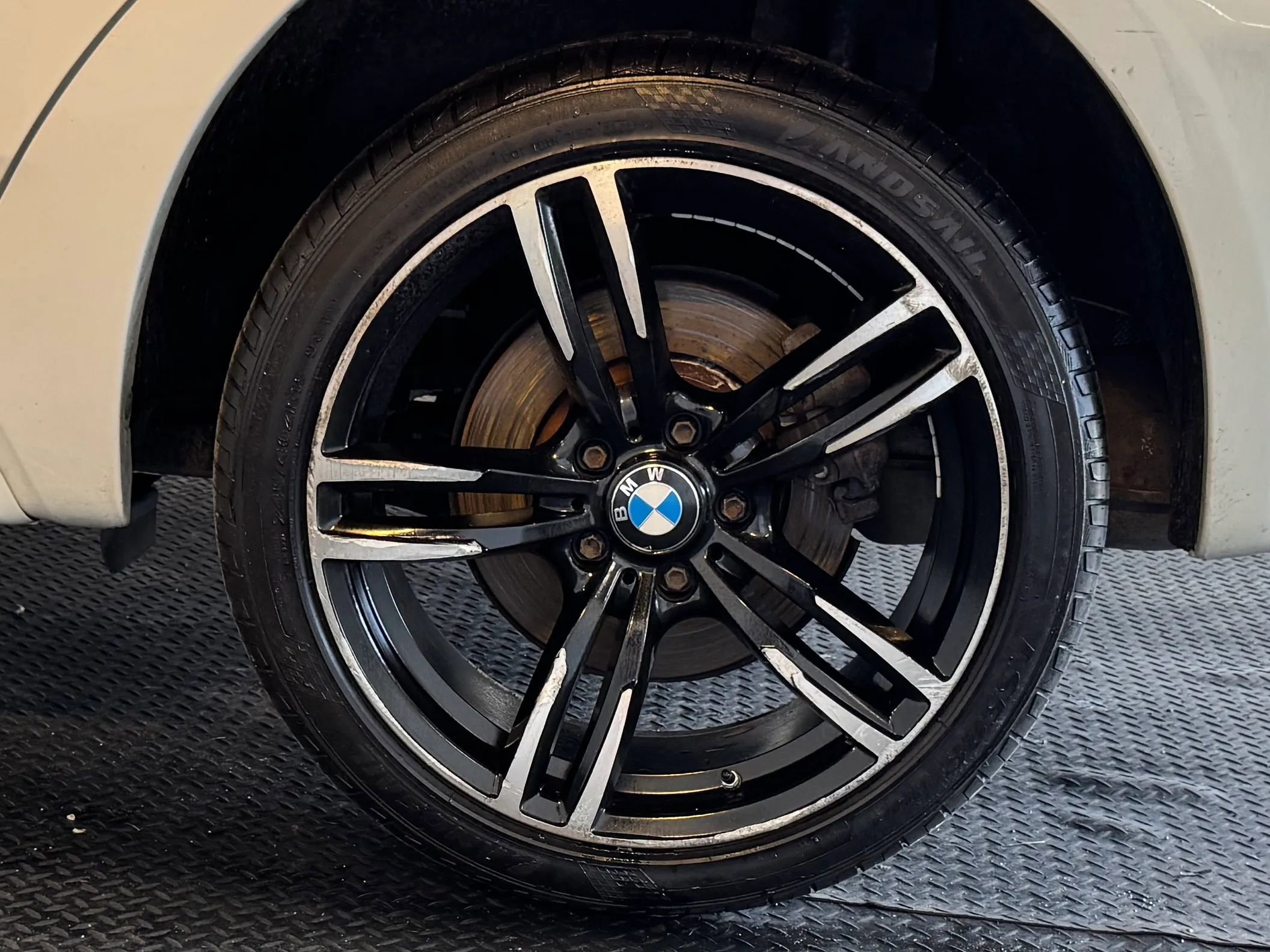 Used 2006 BMW X3 3.0i image 8