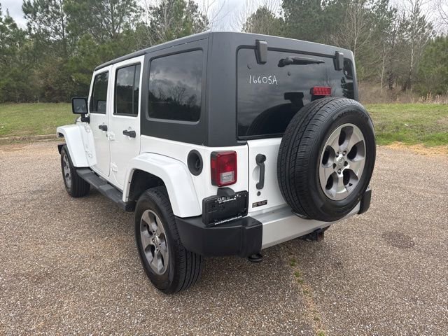 Used 2012 Jeep Wrangler Unlimited Sahara w/ Connectivity Group image 4