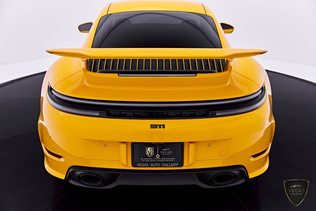 Used 2025 Porsche 911 Carrera RWD image 27
