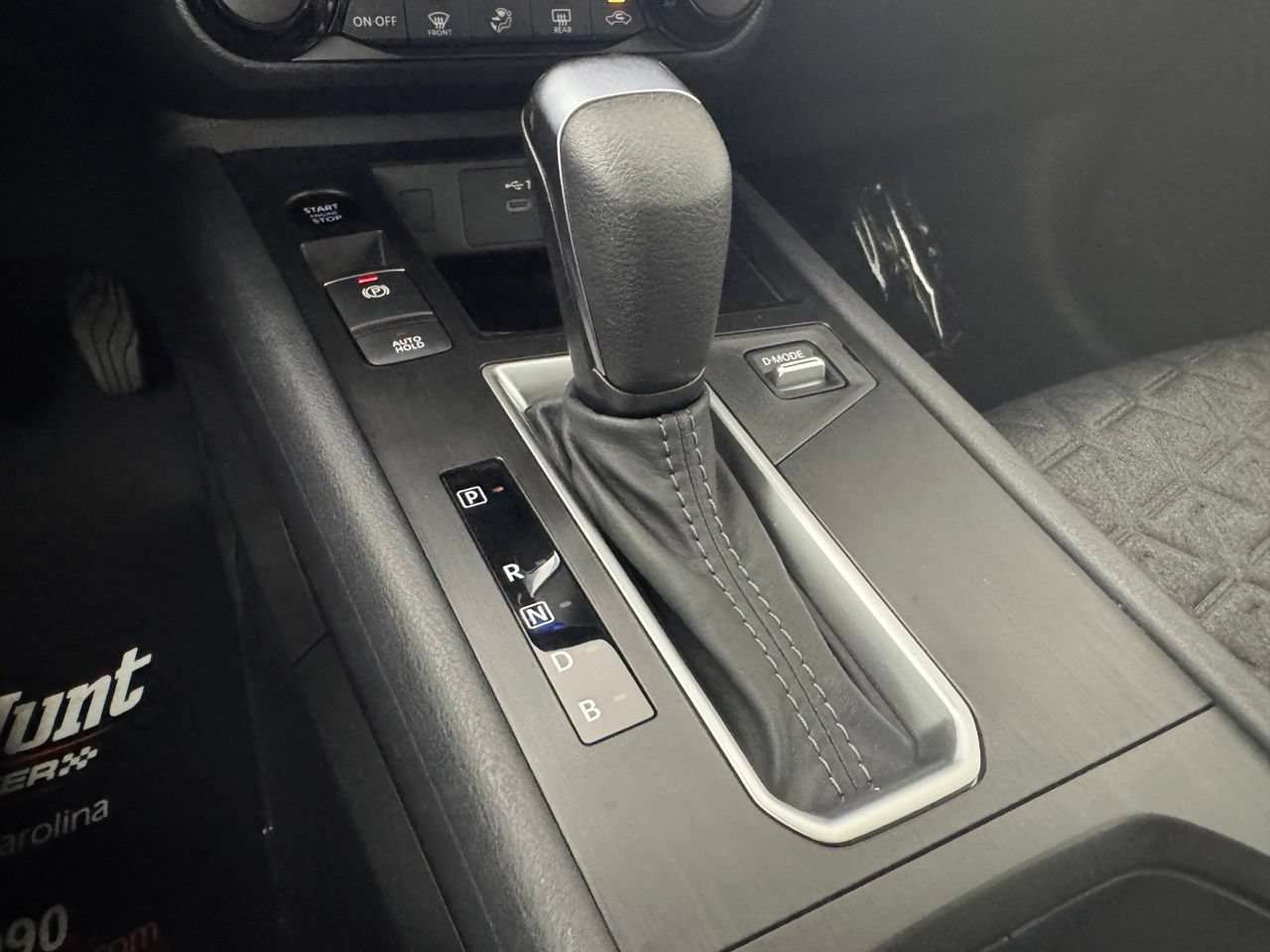 Used 2026 Nissan Kicks SV FWD image 25