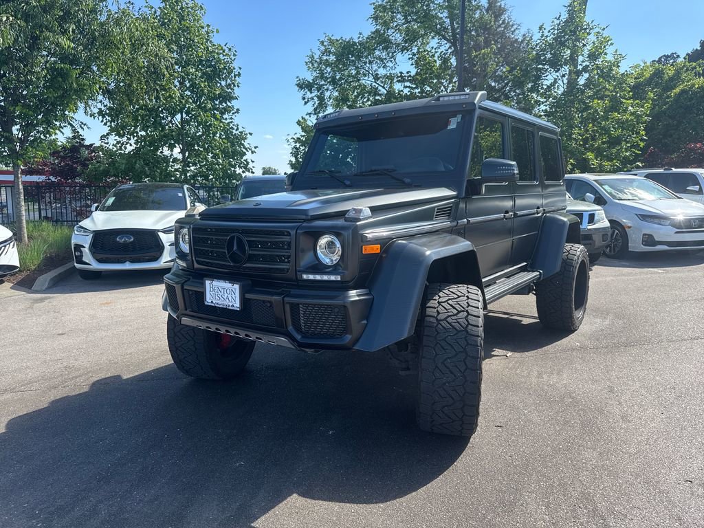 Used 2017 Mercedes-Benz G 550 Squared image 3