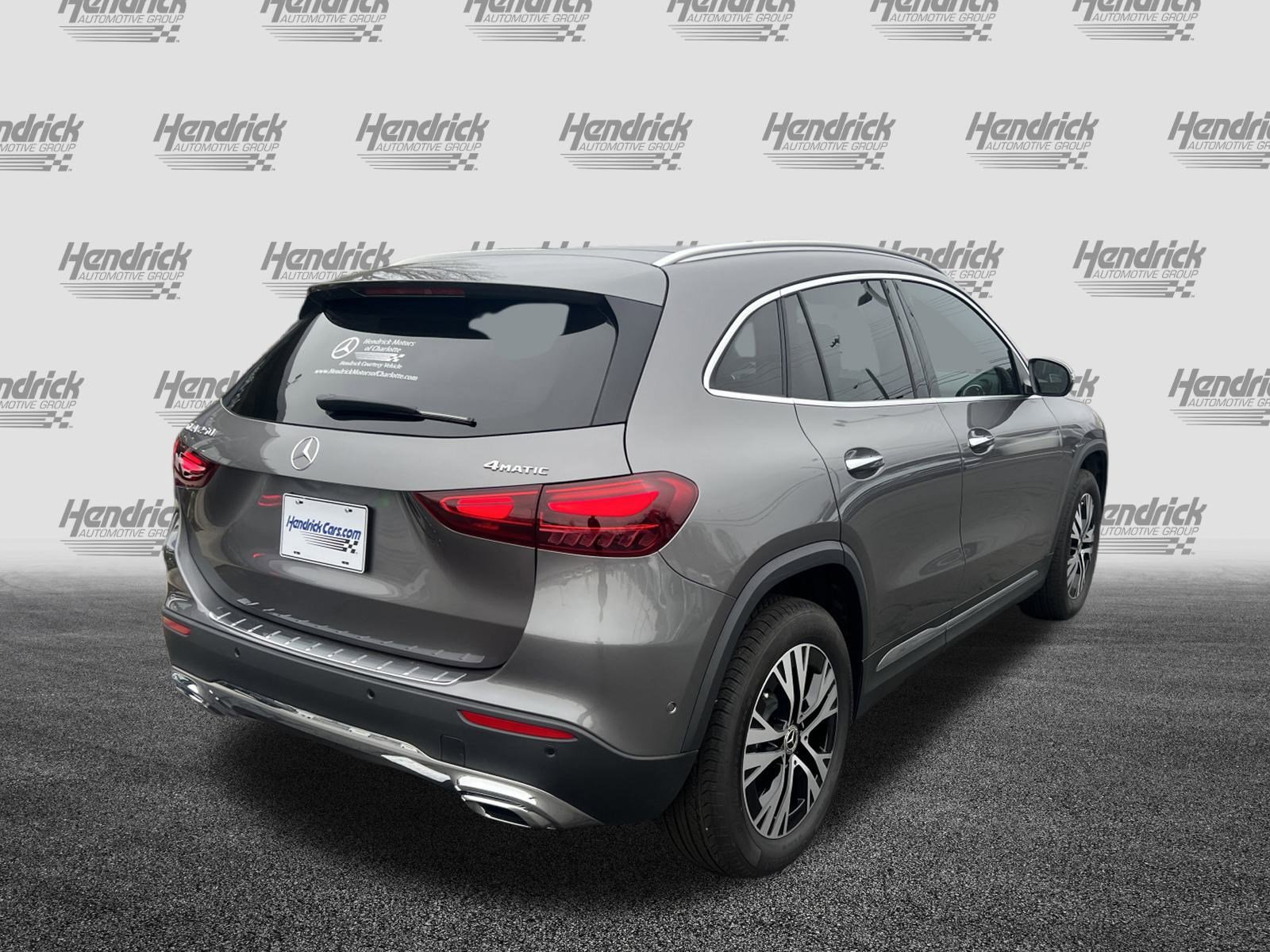 Used 2025 Mercedes-Benz GLA 250 4MATIC image 10