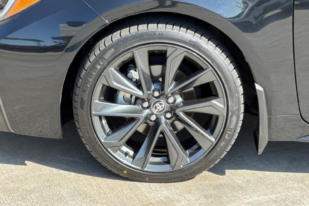 Used 2024 Toyota Corolla SE FWD image 30