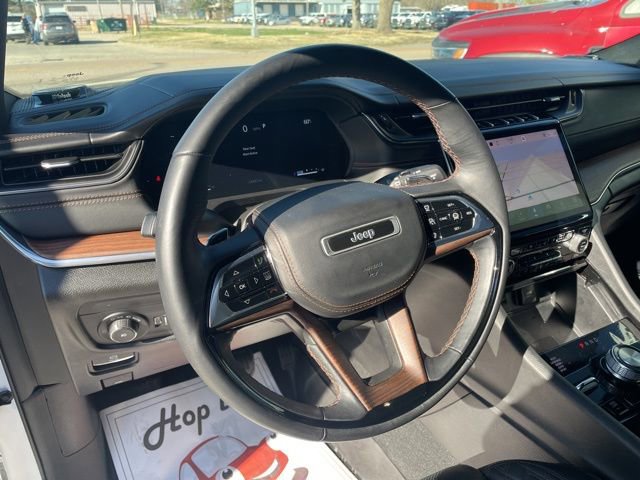 Used 2023 Jeep Grand Cherokee L Summit w/ Advanced Protech Group IV image 11