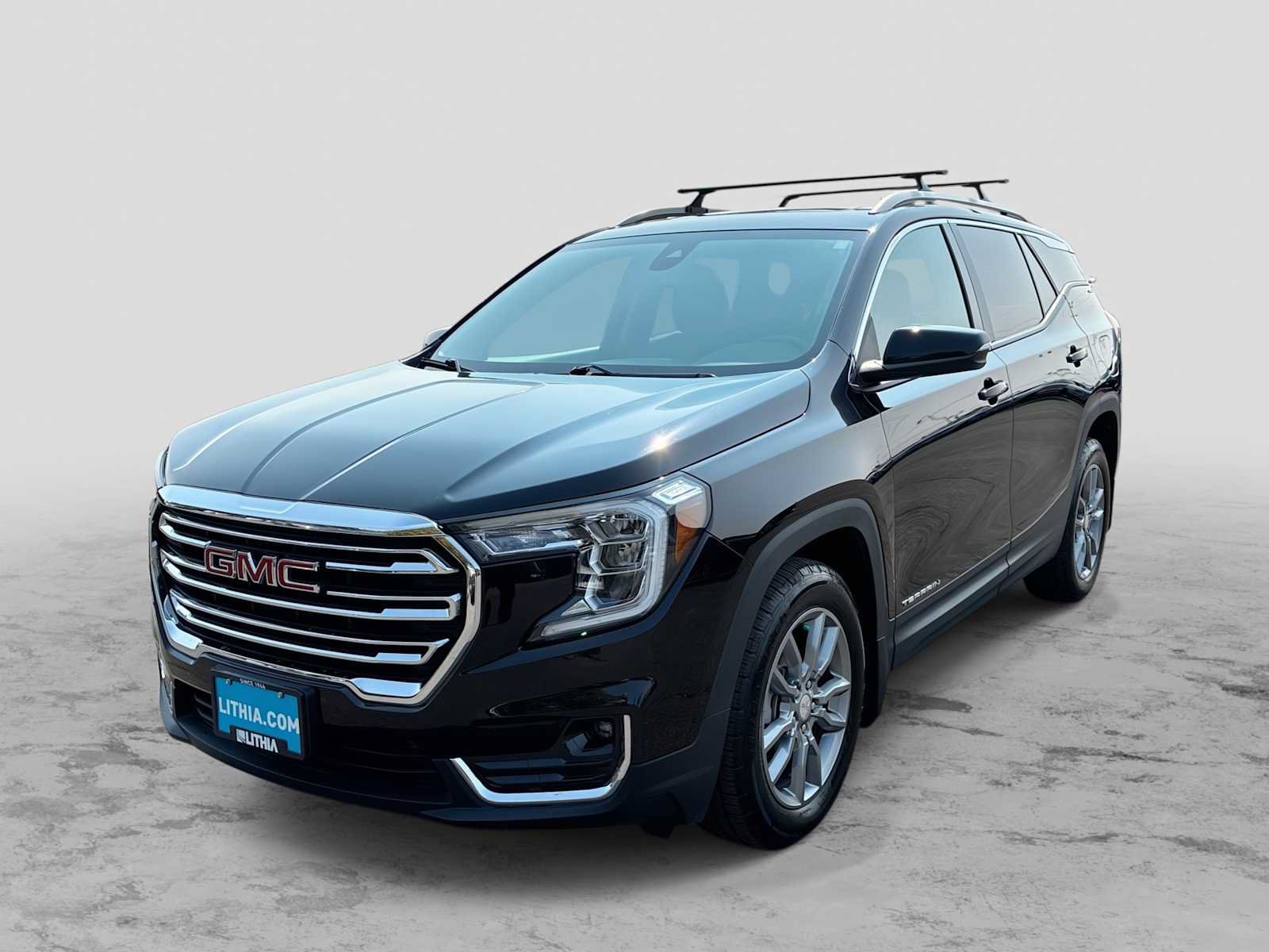 Used 2022 GMC Terrain SLT w/ LPO, Floor Liner Package AWD/4WD image 1