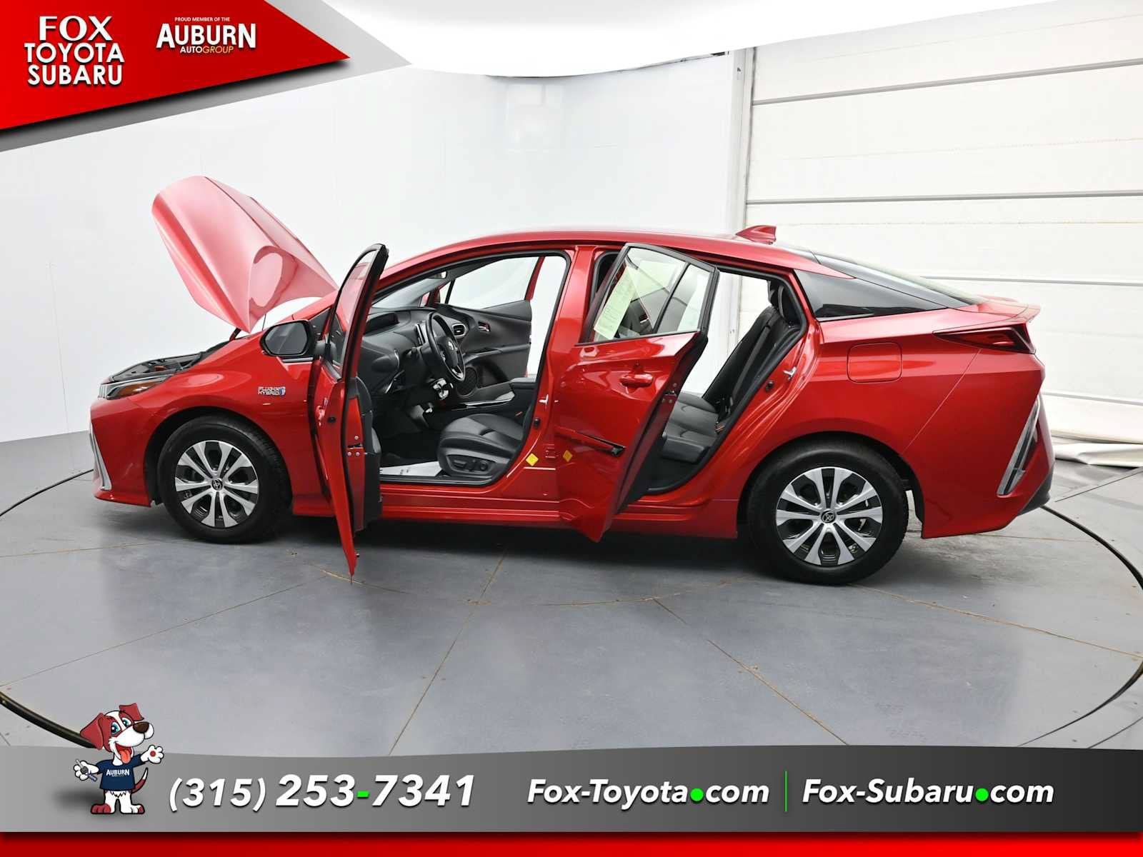 Used 2021 Toyota Prius Prime XLE FWD image 40