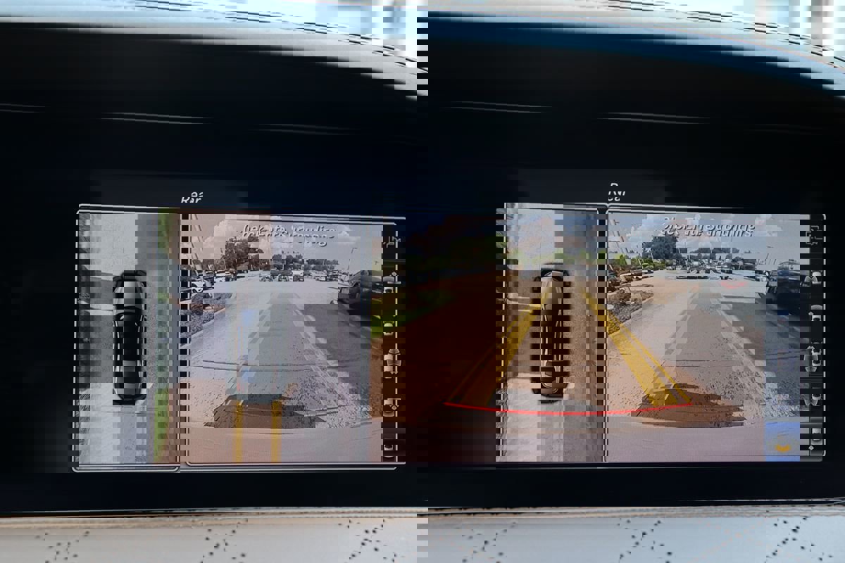 Used 2018 Mercedes-Benz S 560 4MATIC Sedan image 26