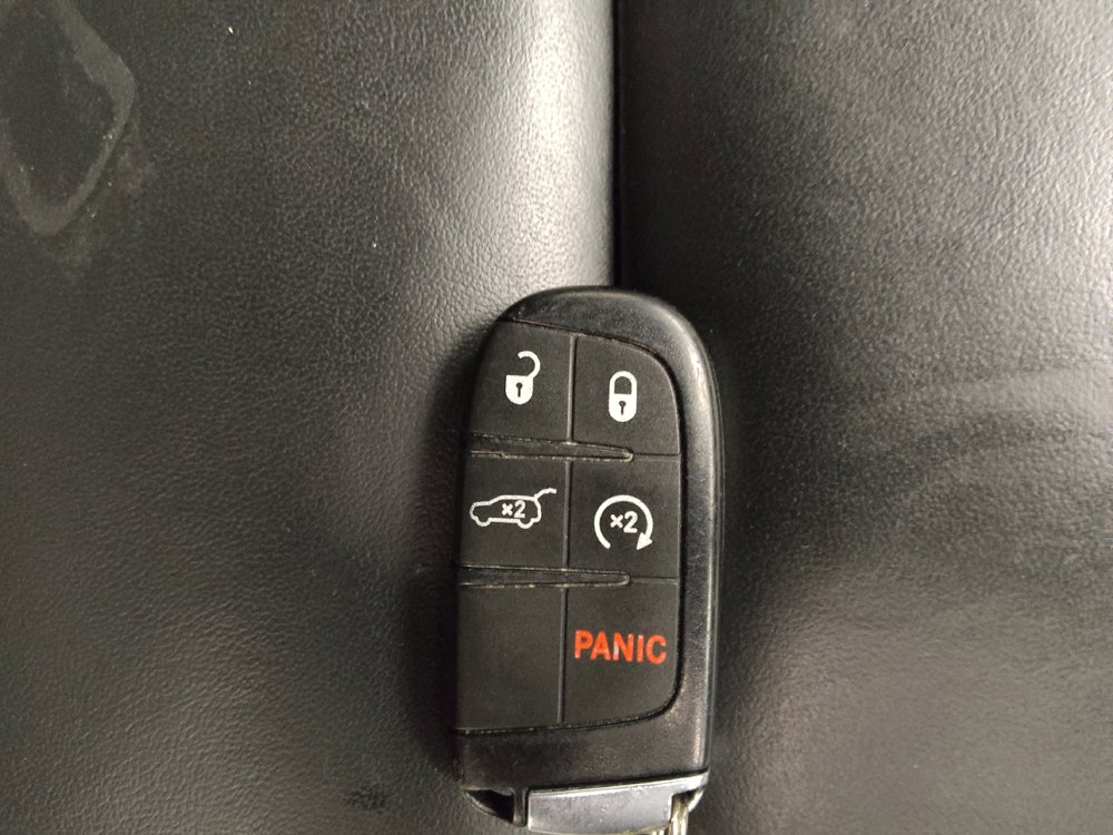 Used 2018 Jeep Grand Cherokee Limited AWD/4WD image 32