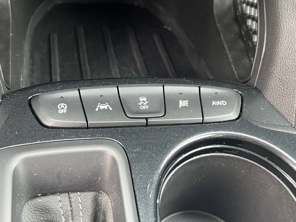 Used 2025 Chevrolet TrailBlazer LT AWD/4WD image 28