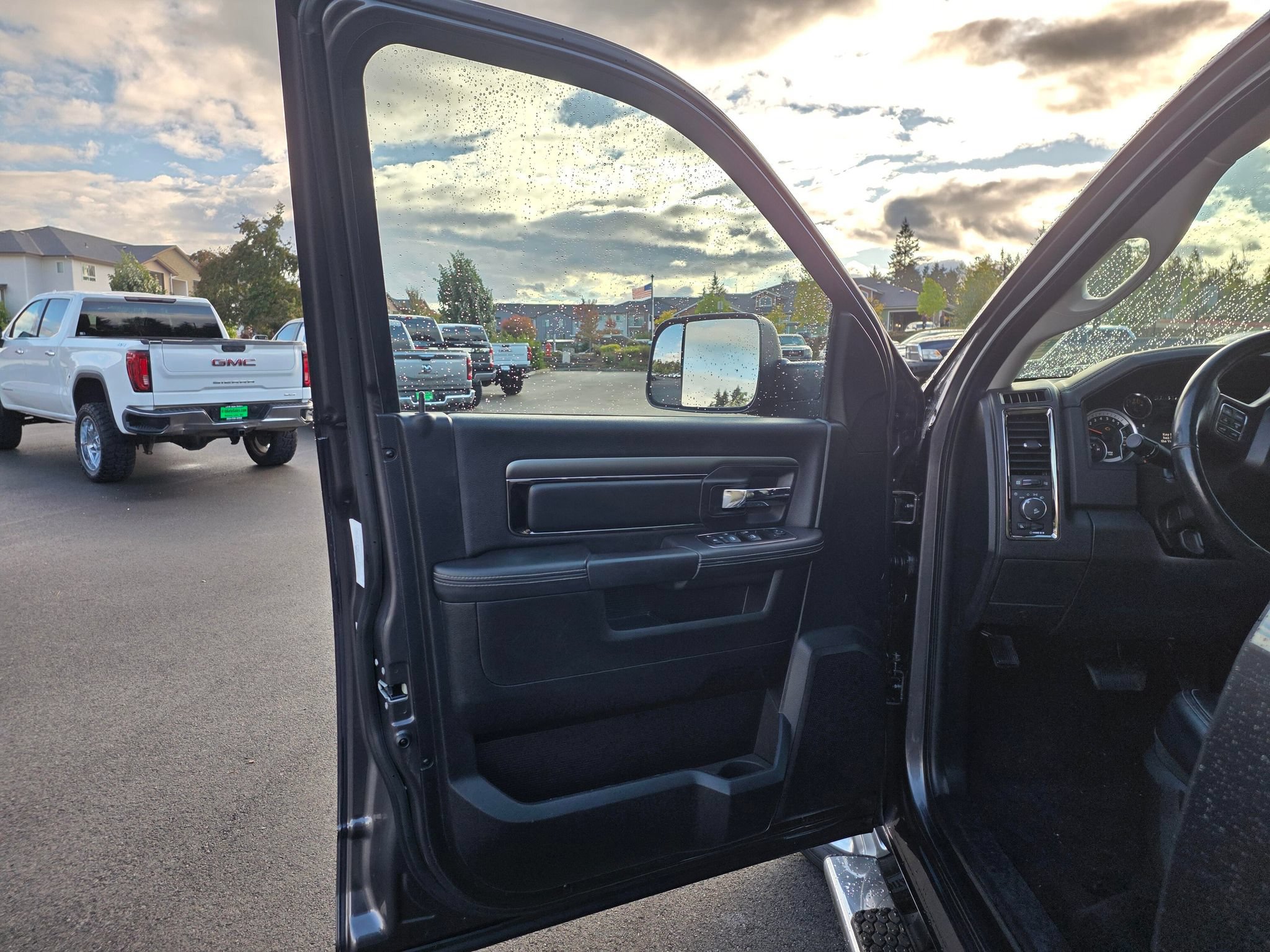 Used 2014 RAM 1500 Sport w/ Trailer Tow Group AWD/4WD image 25
