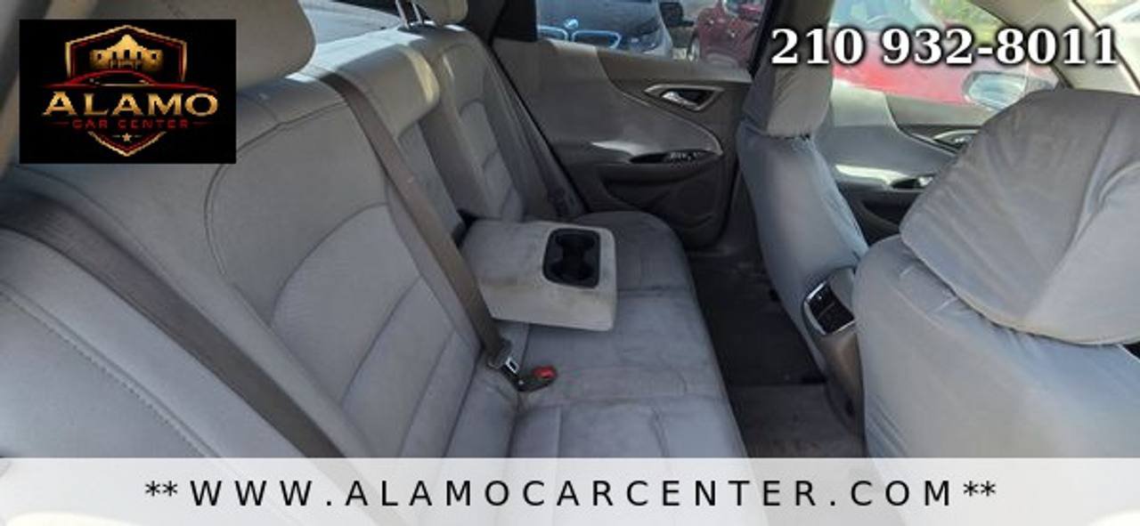 Used 2020 Chevrolet Malibu LT FWD image 21