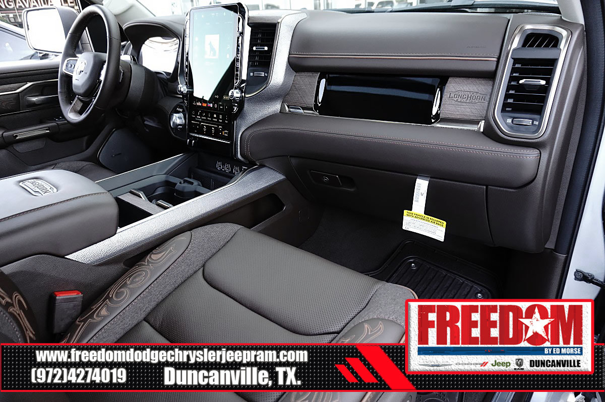 Used 2026 RAM 1500 Limited AWD/4WD image 12