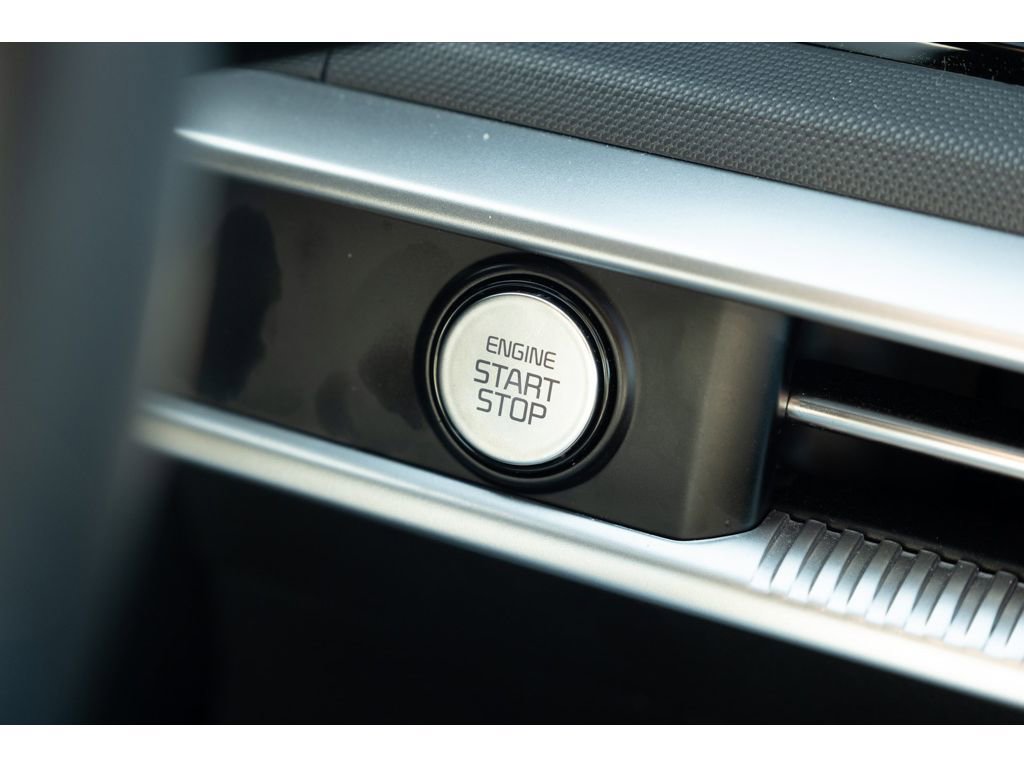 Used 2024 Kia K5 GT-Line w/ GT-Line Premium Package FWD image 31