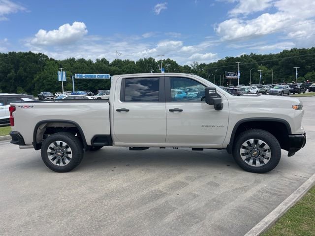 New 2026 Chevrolet Silverado 2500 Custom w/ Custom Value Package AWD/4WD image 13
