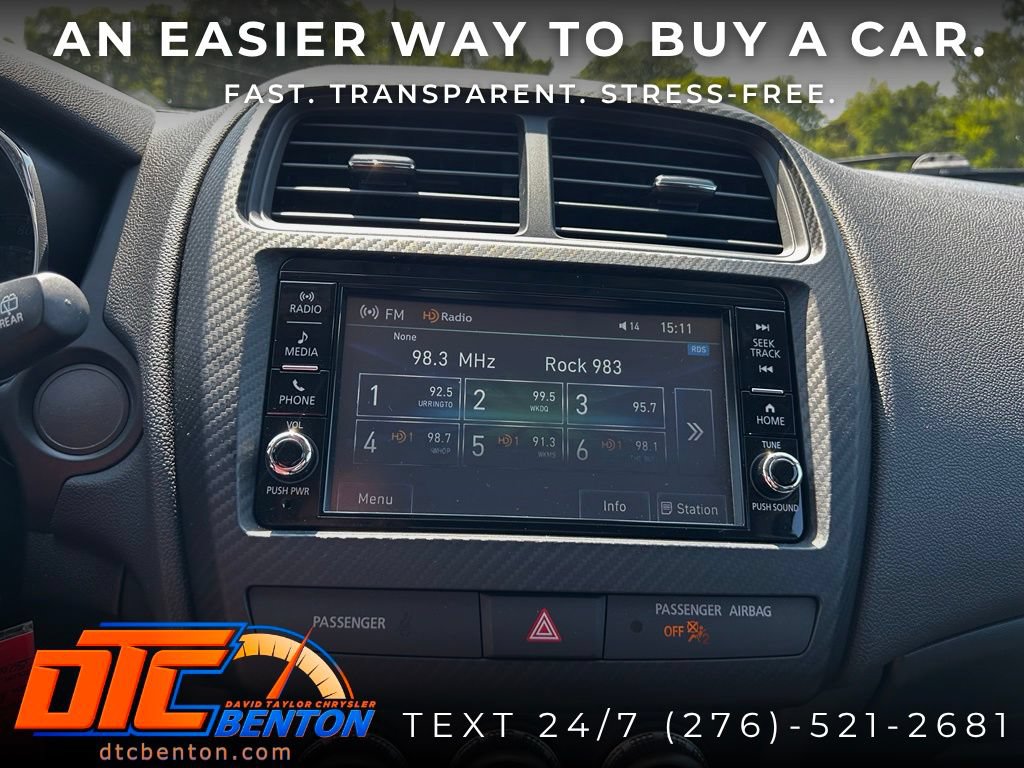 Used 2025 Mitsubishi Outlander Sport SE AWD/4WD image 21