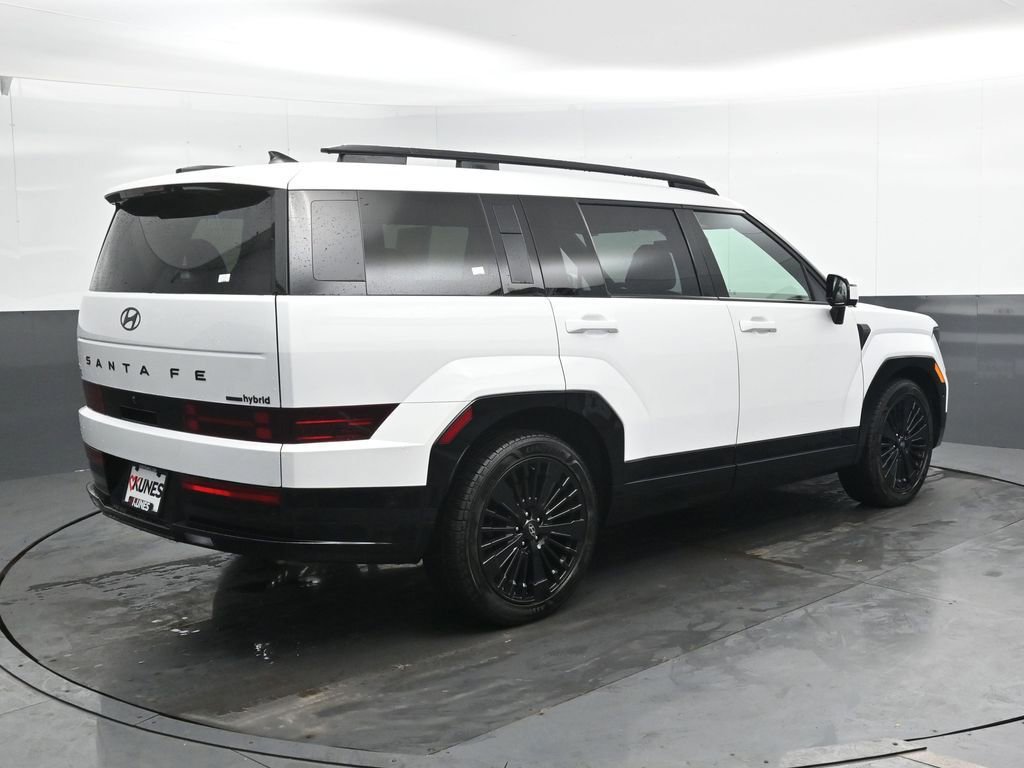 Used 2025 Hyundai Santa Fe Calligraphy image 3