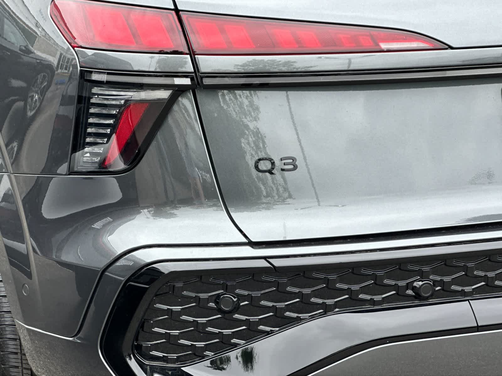 New 2026 Audi Q3 quattro 2.0T AWD/4WD image 28