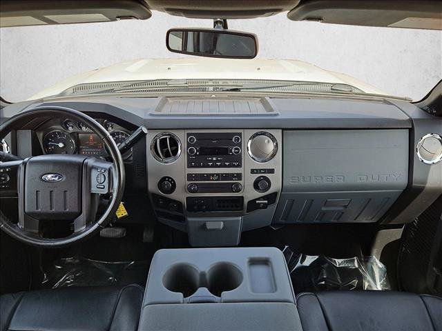 Used 2015 Ford F350 XLT w/ XLT Interior Package AWD/4WD image 12