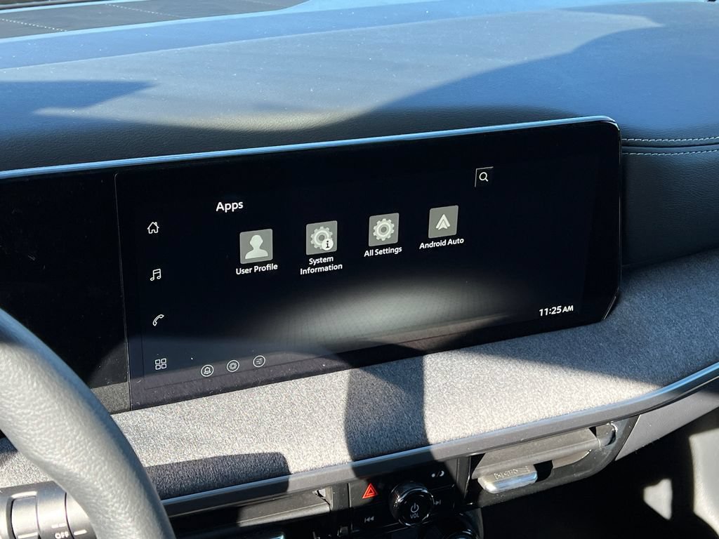 New 2026 Nissan Kicks SV w/ SV Premium Package AWD/4WD image 14