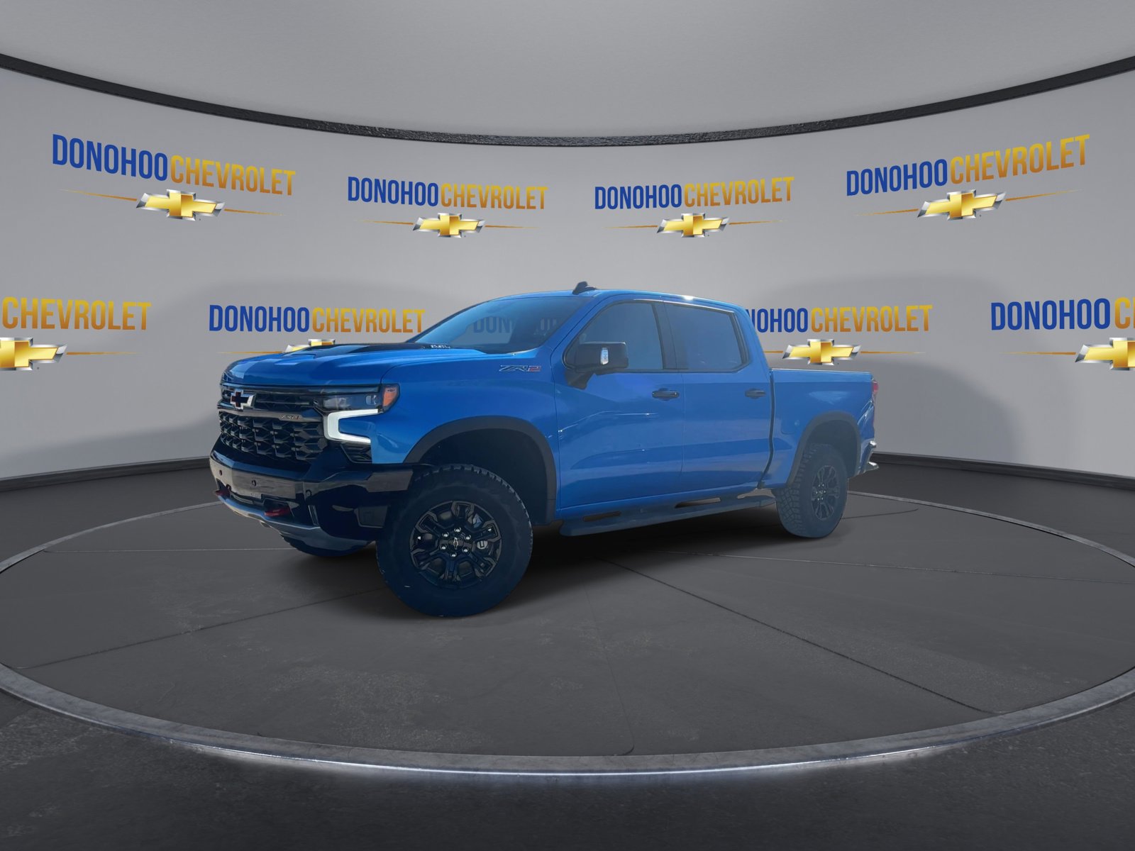 Used 2025 Chevrolet Silverado 1500 ZR2 w/ Technology Package image 7