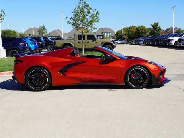 Used 2021 Chevrolet Corvette Stingray Premium Conv w/ Z51 Performance Package RWD image 16