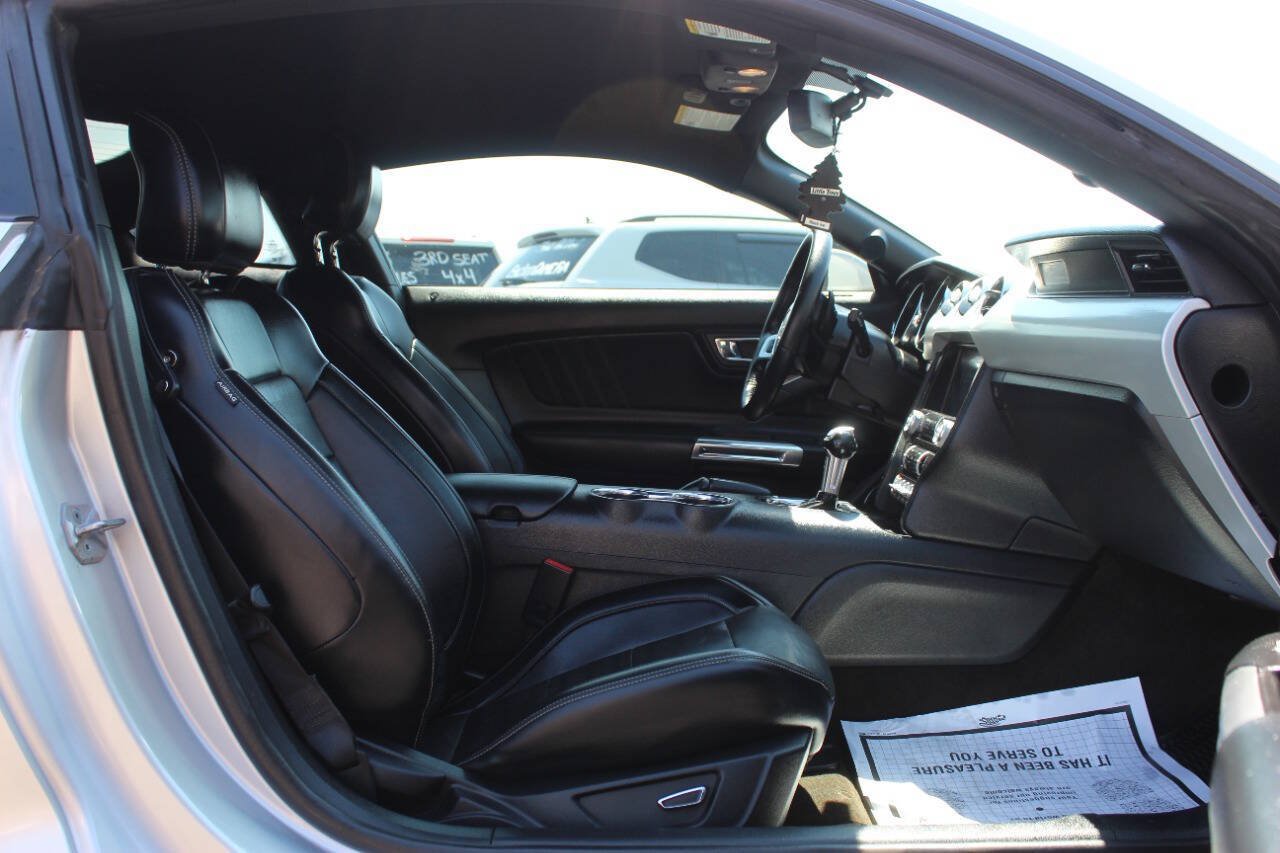Used 2015 Ford Mustang Premium w/ Equipment Group 201A RWD image 12