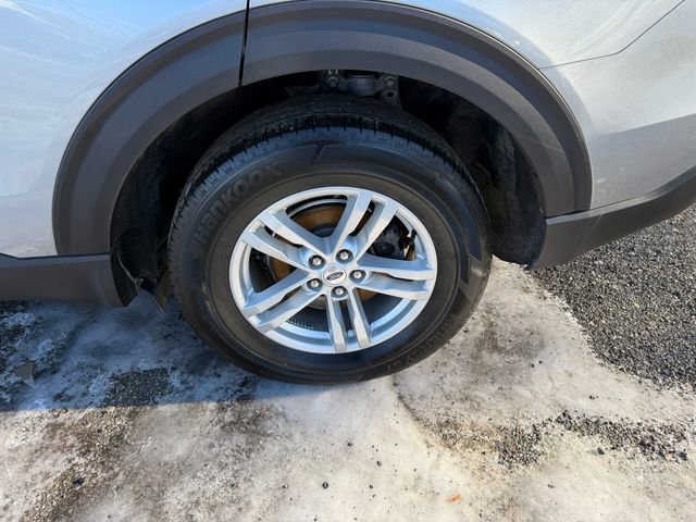 Used 2022 Ford Explorer XLT w/ Equipment Group 202A image 22