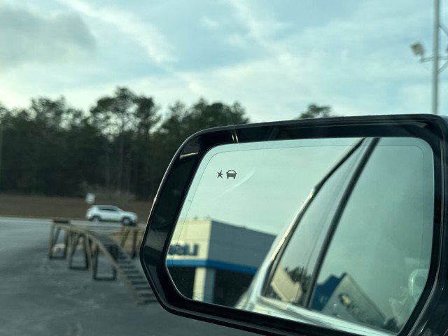 Used 2018 Chevrolet Traverse Premier w/ Driver Confidence II Package image 31