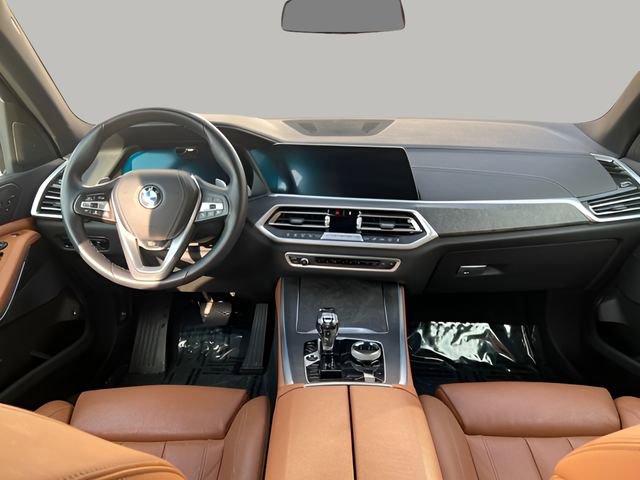Certified 2022 BMW X5 xDrive45e w/ Executive Package image 12