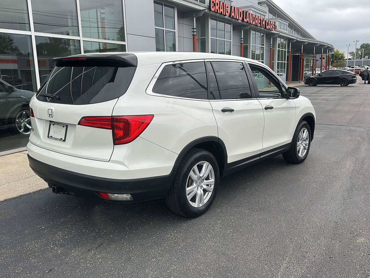 Used 2016 Honda Pilot LX image 4