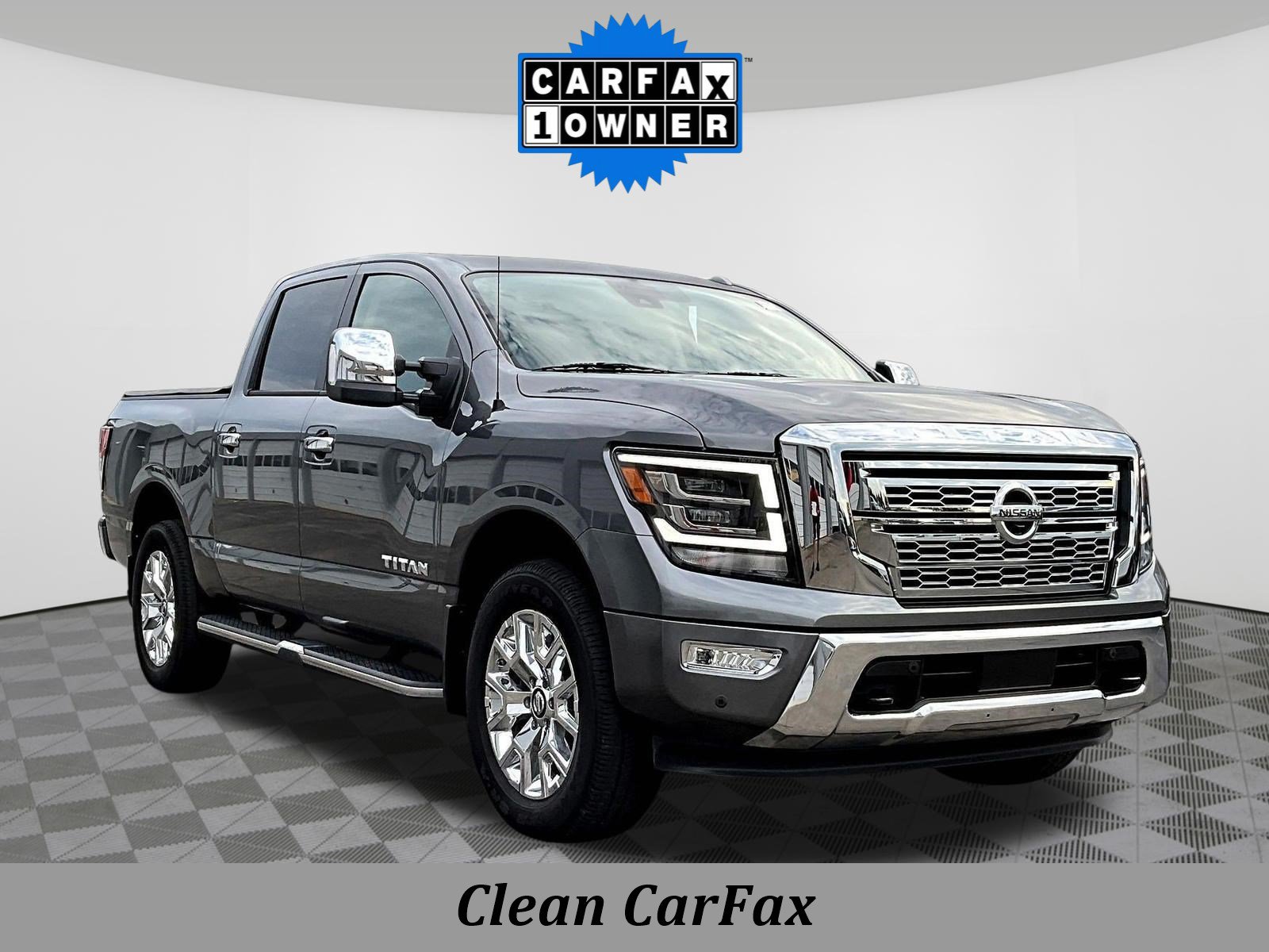 Certified 2021 Nissan Titan SL w/ Moonroof Package AWD/4WD image 3