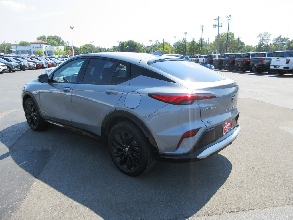 Used 2025 Buick Envista Sport Touring FWD image 10
