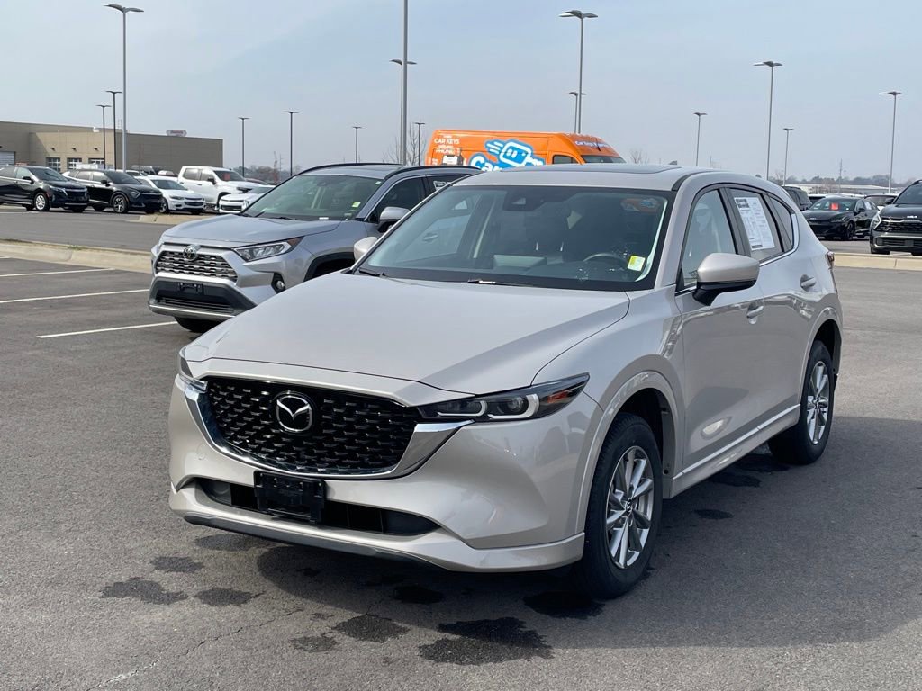 Used 2025 MAZDA CX-5 AWD 2.5 S w/ Preferred Package image 3
