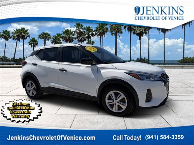 Used 2021 Nissan Kicks S