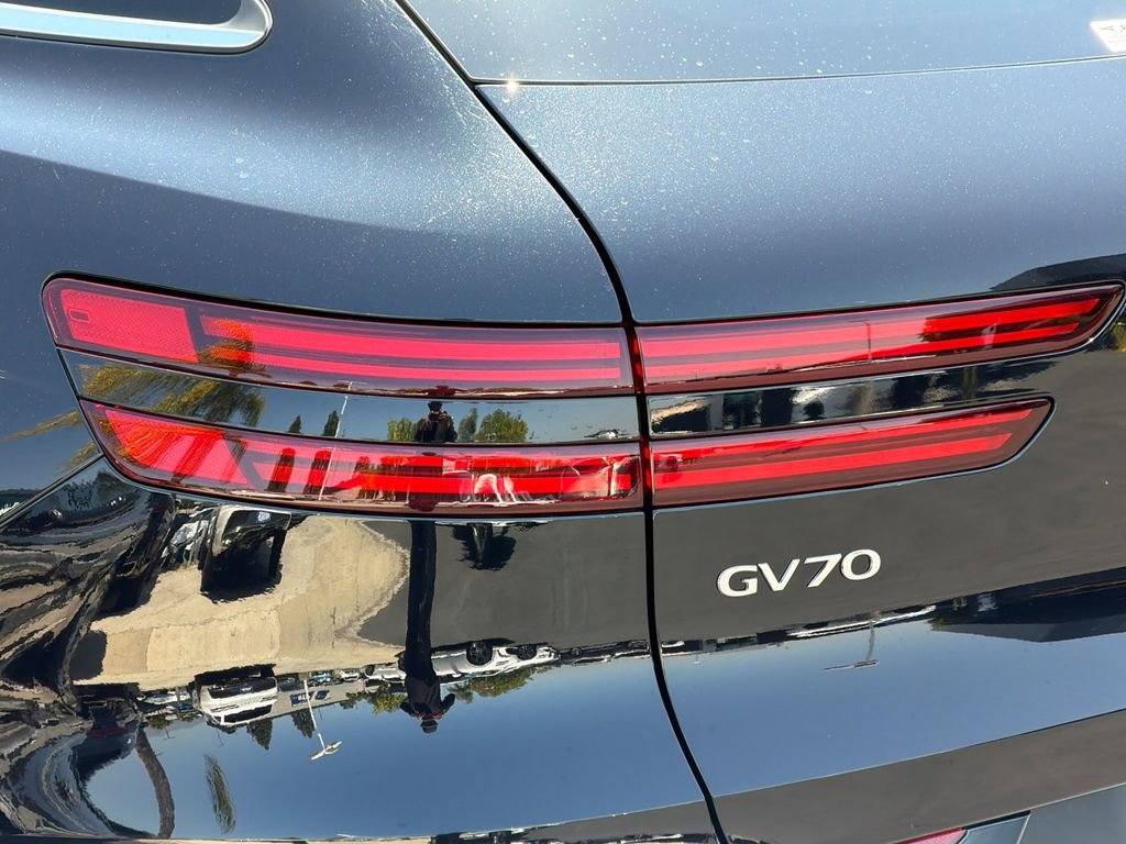 New 2026 Genesis GV70 2.5T Advanced AWD/4WD image 27
