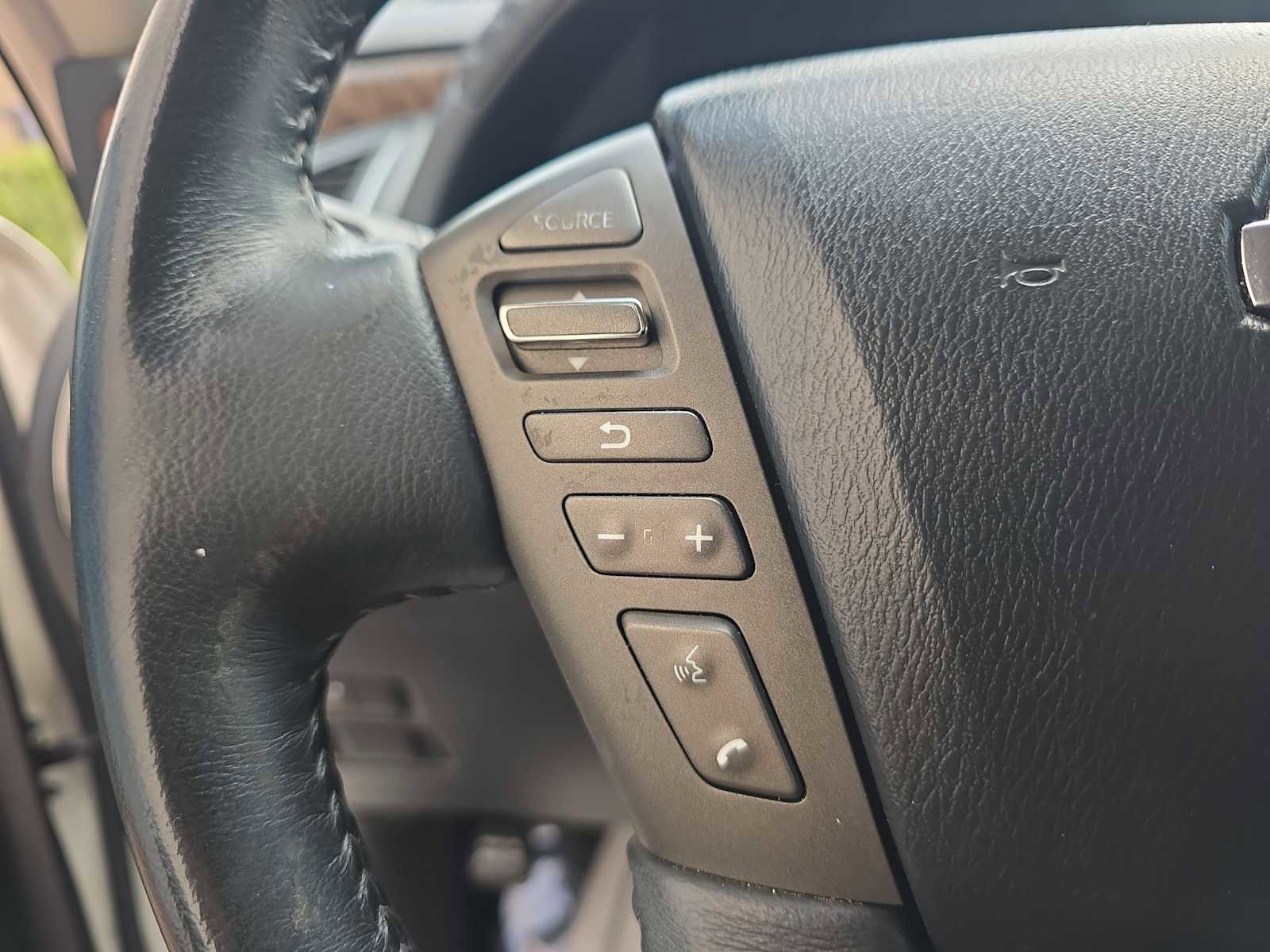 Used 2018 Nissan Armada SL w/ Premium Package image 29