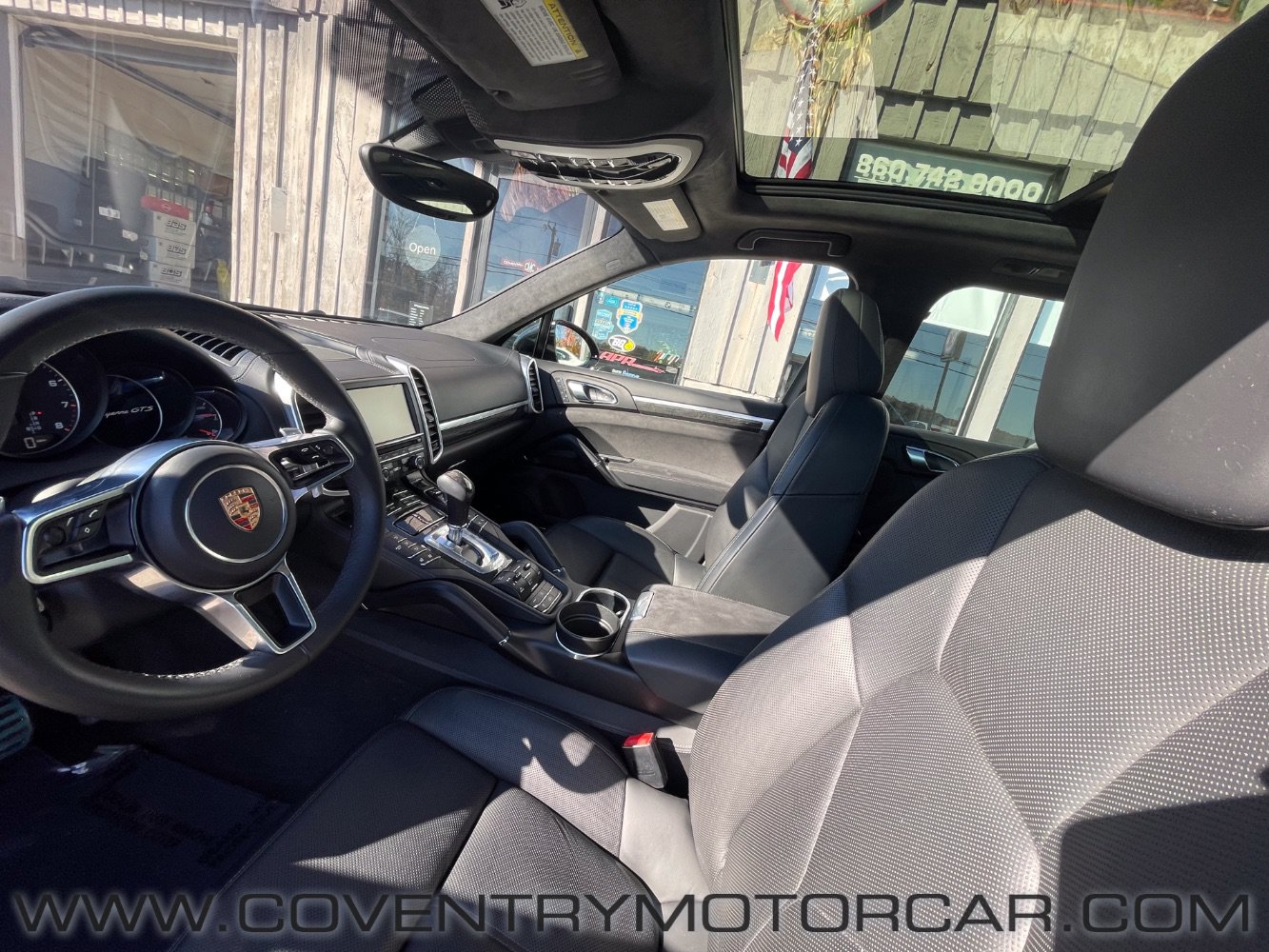 Used 2016 Porsche Cayenne GTS AWD/4WD image 29