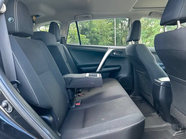 Used 2018 Toyota RAV4 XLE w/ Convenience Package AWD/4WD image 39