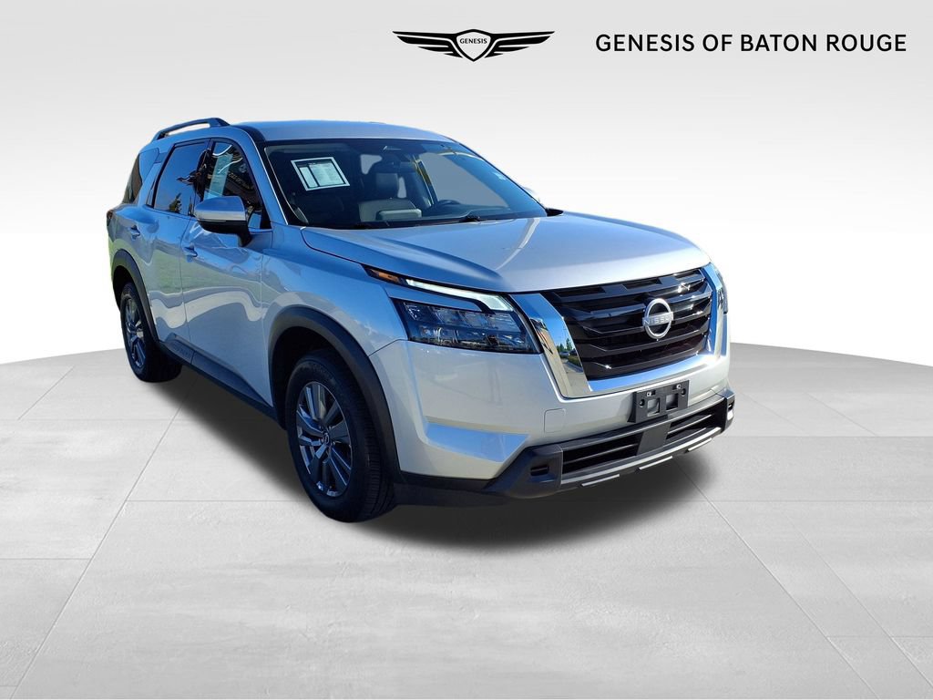 Used 2025 Nissan Pathfinder SV