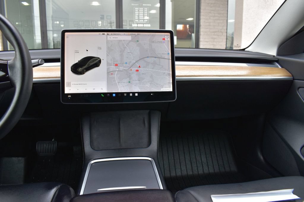 Used 2021 Tesla Model 3 Standard Range Plus RWD image 27