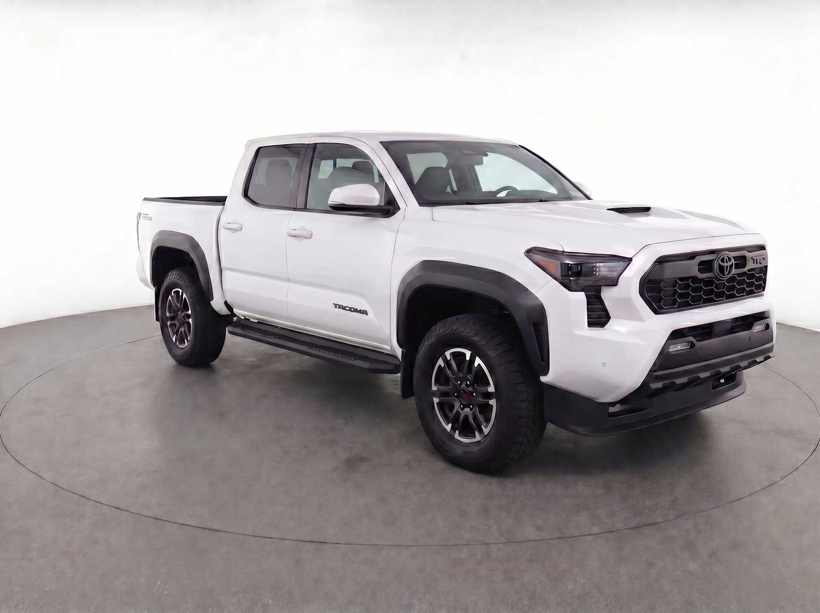 Used 2024 Toyota Tacoma TRD Sport w/ TRD Sport Upgrade Package AWD/4WD image 3
