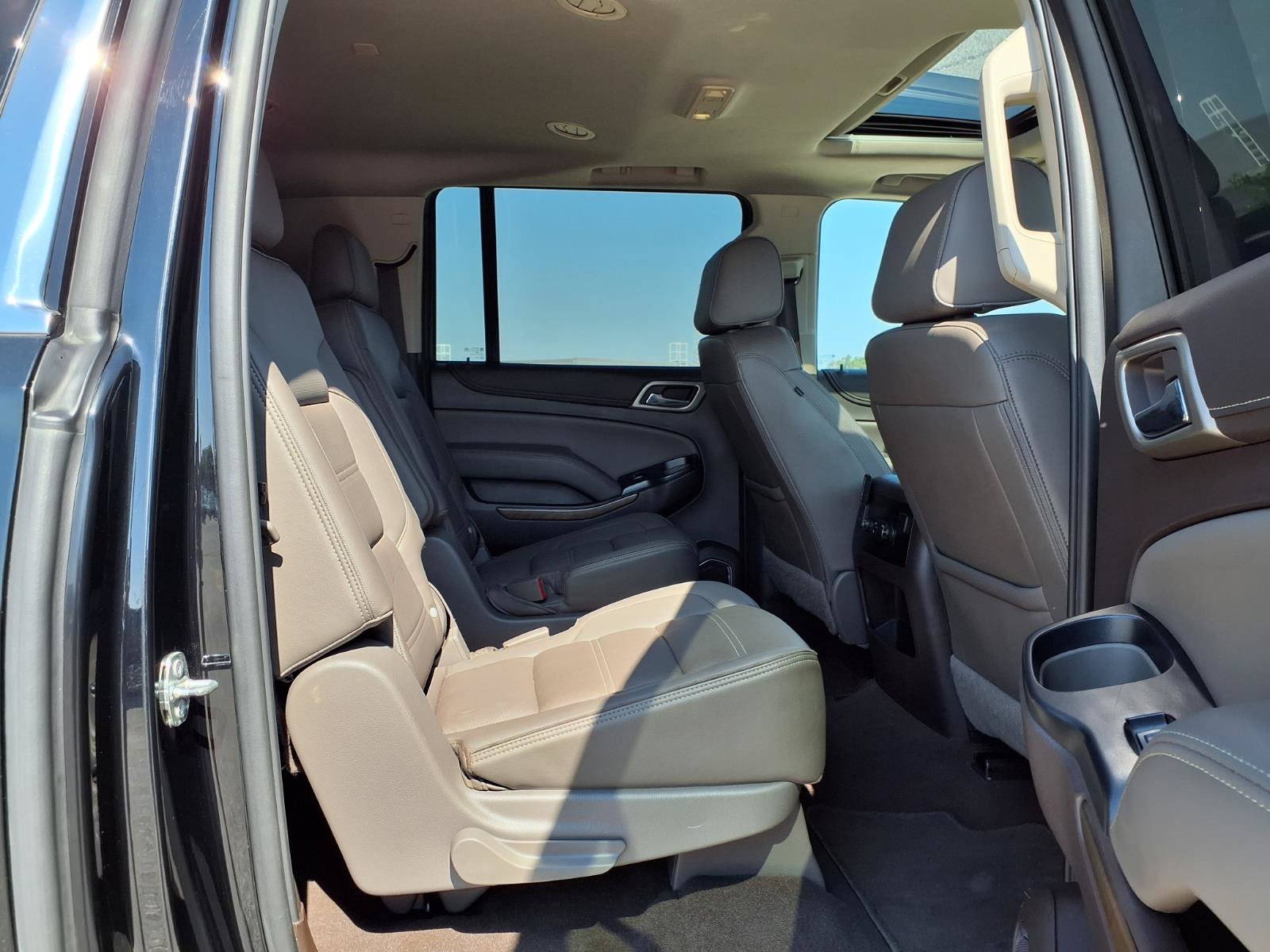 Used 2019 GMC Yukon XL Denali AWD/4WD image 34