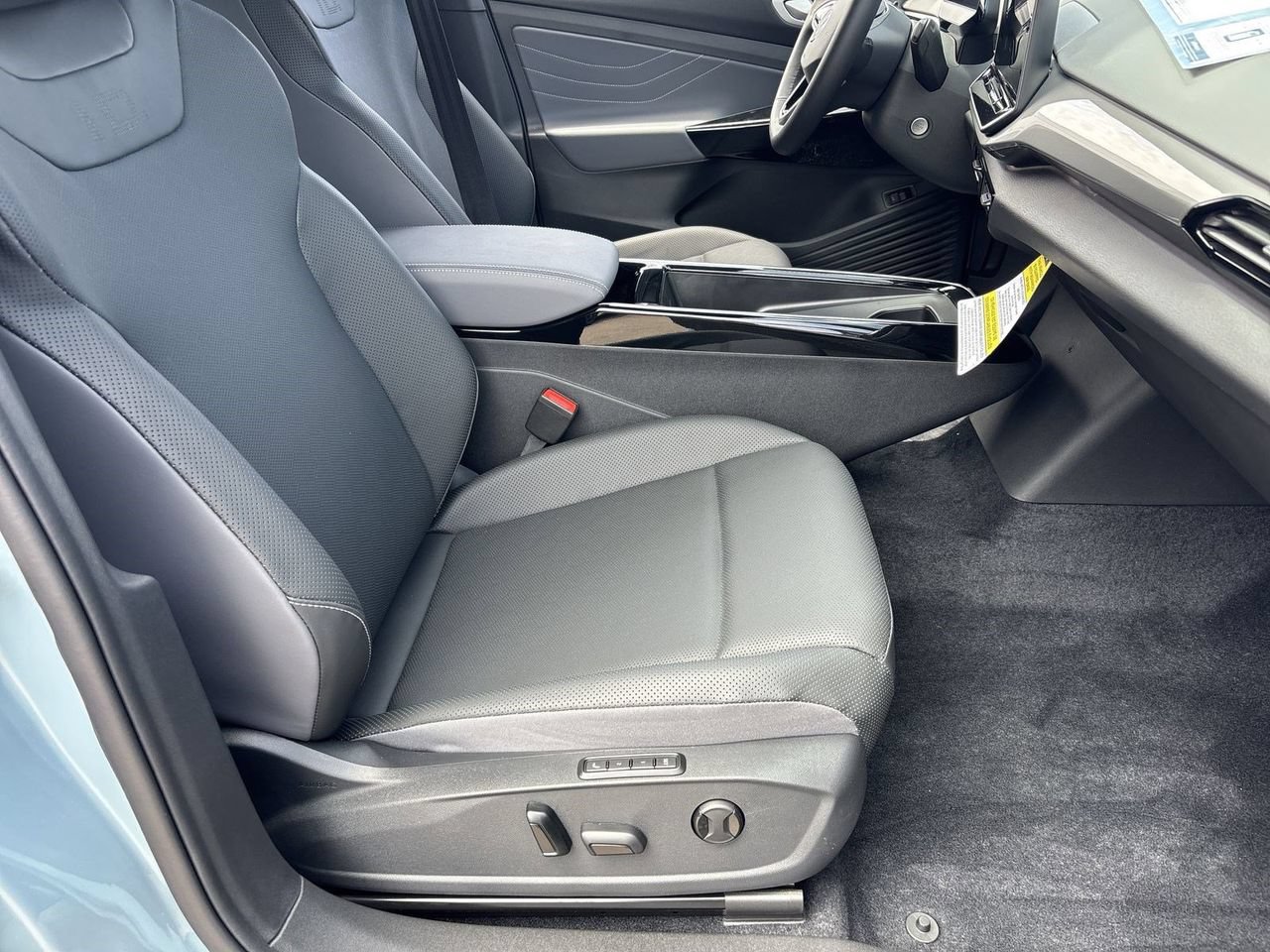 New 2026 Volkswagen ID.4 Pro S RWD image 8