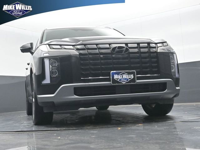 Used 2024 Hyundai Palisade Limited FWD image 18