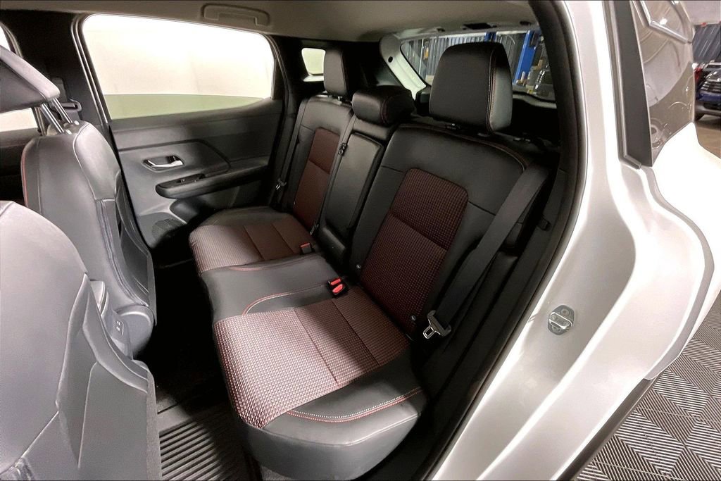 New 2026 Nissan Kicks SR w/ SR Premium Package image 14