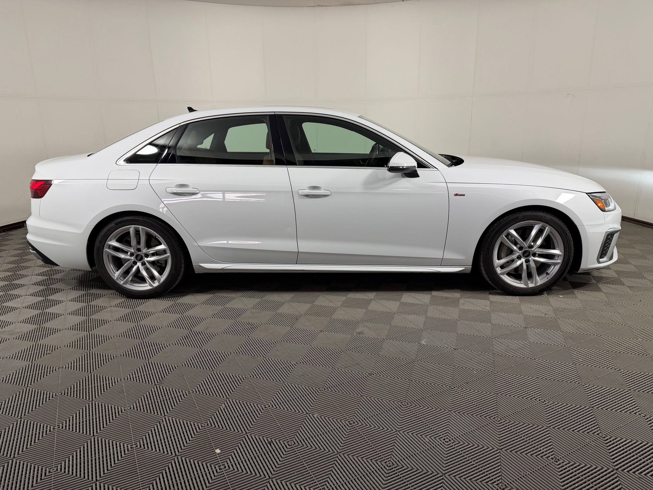 Certified 2023 Audi A4 2.0T Premium w/ Convenience Package AWD/4WD image 8